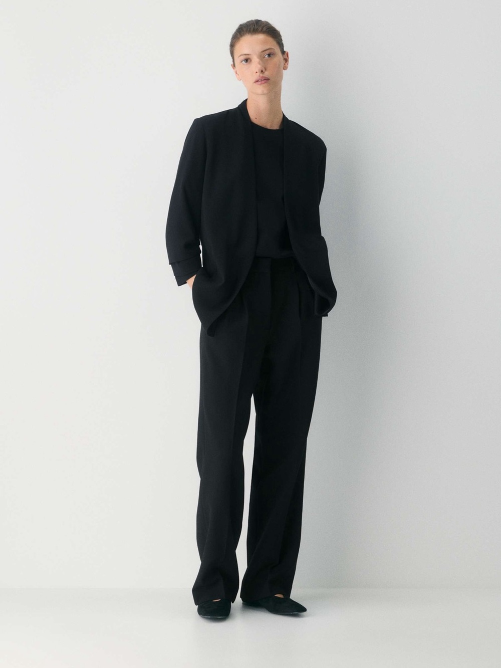 Babaton Aritzia Power Blazer Mirror Crepe Open Front Slim Fit Ruched Drape Black